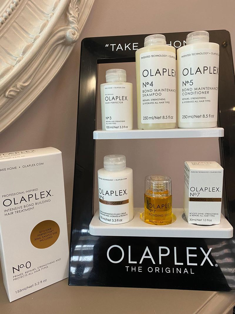 Image of range of sulphate-free Olaplex products 